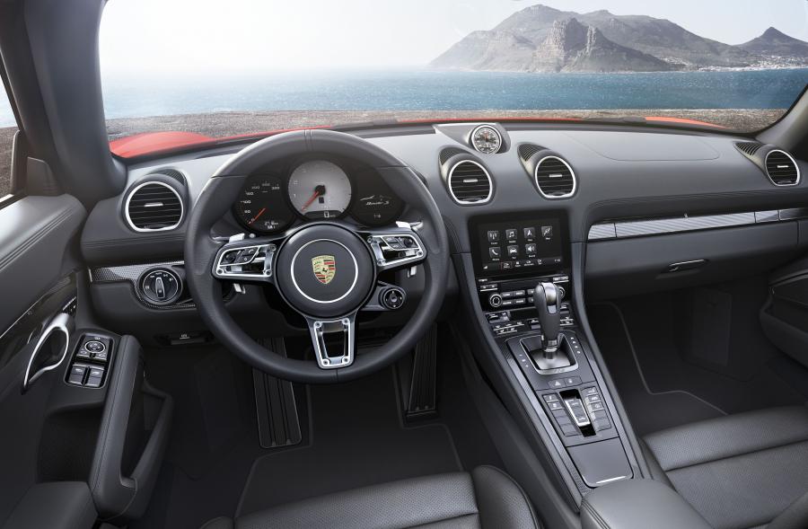  Porsche 718 Boxster S 2016 года  (фото 15 из 34)